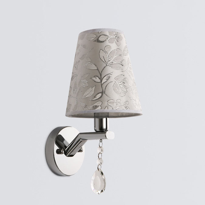 Moderne Übergangs-Blumenmuster-Stoffschirm Galvanisierter Eisenrahmen 1-Licht-Wandleuchte für das Wohnzimmer 