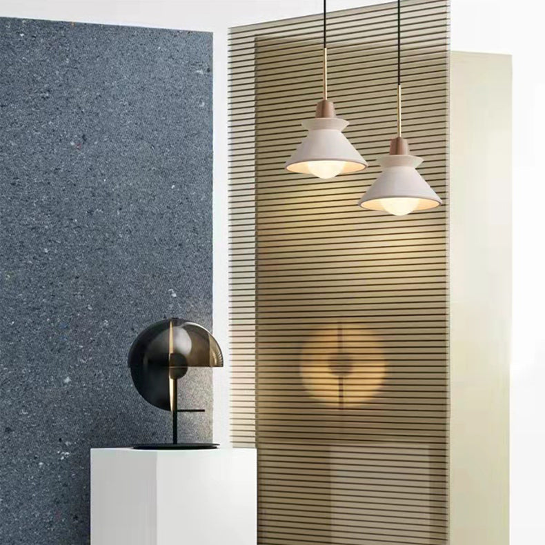 Zeitgenössische industrielle runde Kegel Hardware Glas Zement Holz 1-Licht Pendelleuchte für Wohnzimmer 