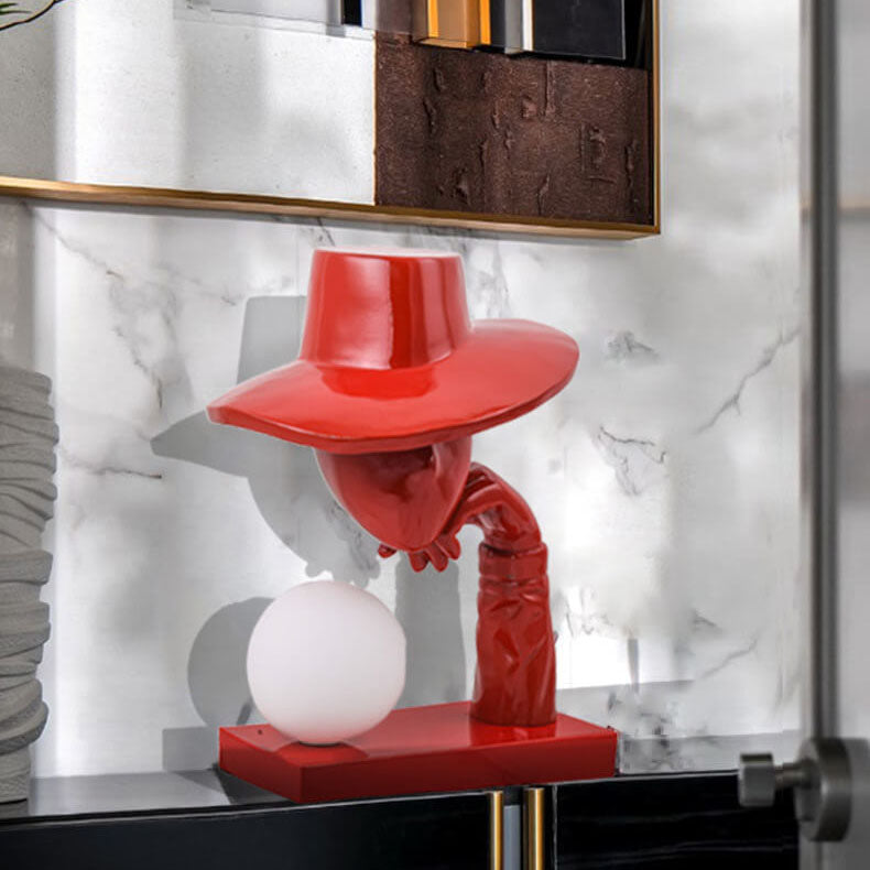 Moderne abstrakte Kunstskulptur einer menschlichen Figur mit Hut FRP 1-Licht Tischlampe 