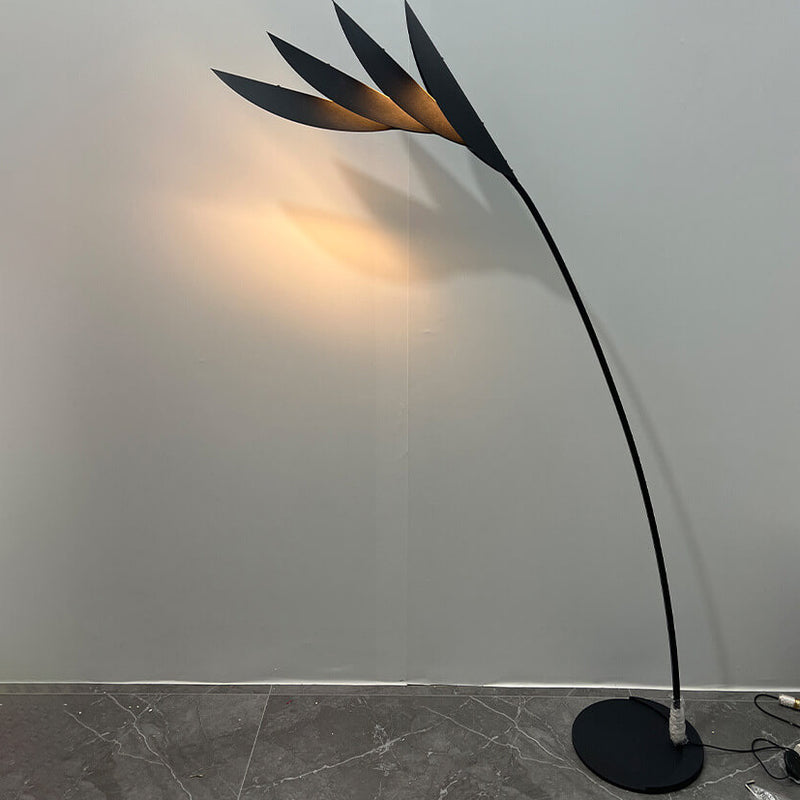 Italian Minimalist Leaf Design Long Pole LED Standing Floor Lamp