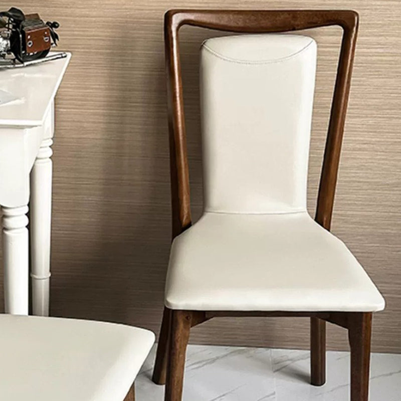 Chaise de salle à manger rectangulaire traditionnelle en bois massif avec dossier en cuir pour salle à manger 