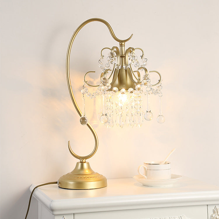 Traditionelle europäische Metall-Hardware Kristall Teardrop Anhänger Trompete 1-Licht Tischlampe für Schlafzimmer 