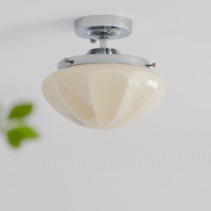 Moderne skandinavische cremefarbene runde Deckenleuchte aus Eisen und Glas mit 1 Licht, halbbündige Montage für Wohnzimmer 