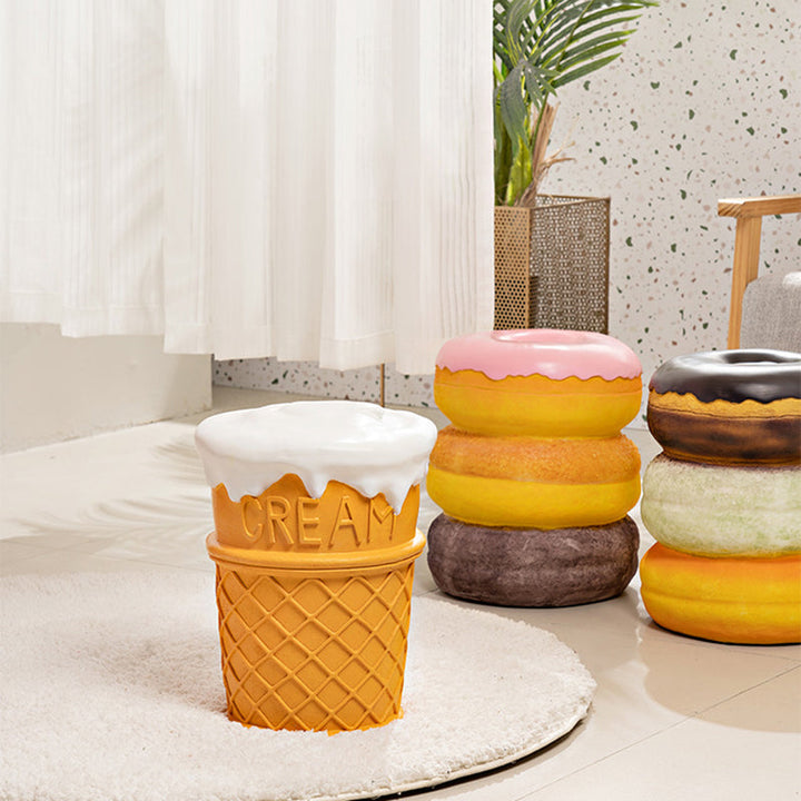Chaise en résine contemporaine créative en forme de beignet cylindrique avec ananas et glace pour salon 