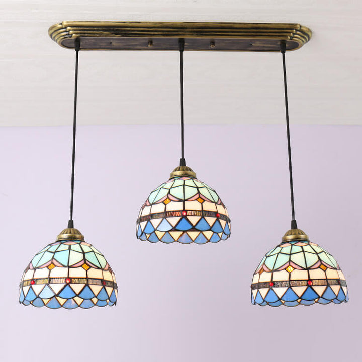 Lámpara colgante de isla de 3 luces con pantalla abovedada de vidrio Tiffany y hierro para sala de estar 