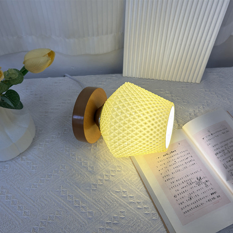 Lampe de table contemporaine en bois et verre à motif nervuré conique 1 lumière pour chevet 