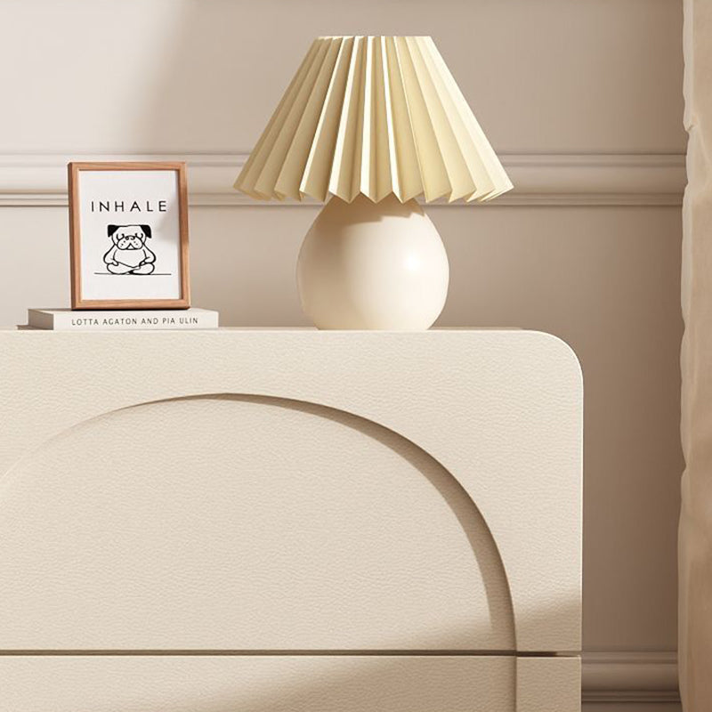 Table de nuit moderne minimaliste rectangulaire avec base ronde en acier au carbone et 2 tiroirs pour chambre 