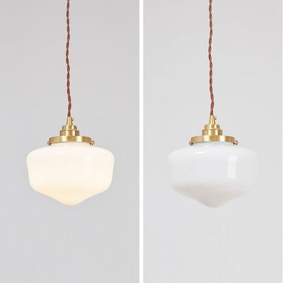 Lustre suspendu en laiton et verre nordique contemporain à 1 lumière pour salon 