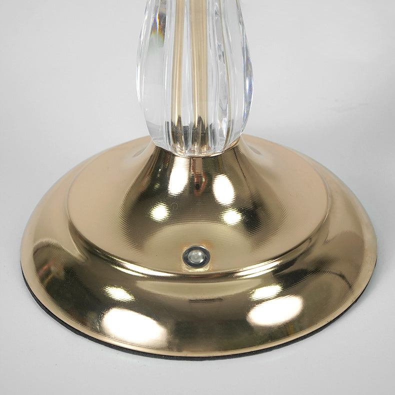 Lámpara de mesa contemporánea nórdica de hierro con cúpula de vidrio y una luz para el lado de la cama 