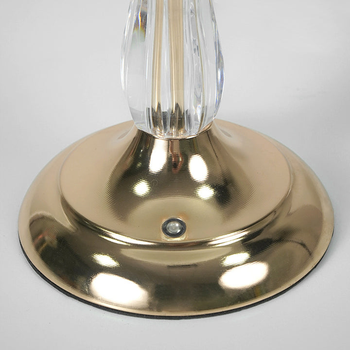 Lámpara de mesa contemporánea nórdica de hierro con cúpula de vidrio y una luz para el lado de la cama 