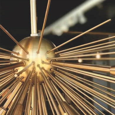 Skandinavische Moderne Radialform-Hardware 10-Licht Kronleuchter 