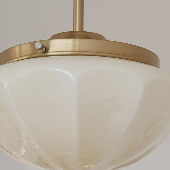 Suspension contemporaine scandinave ronde en fer et verre crème à 1 lumière pour salon 