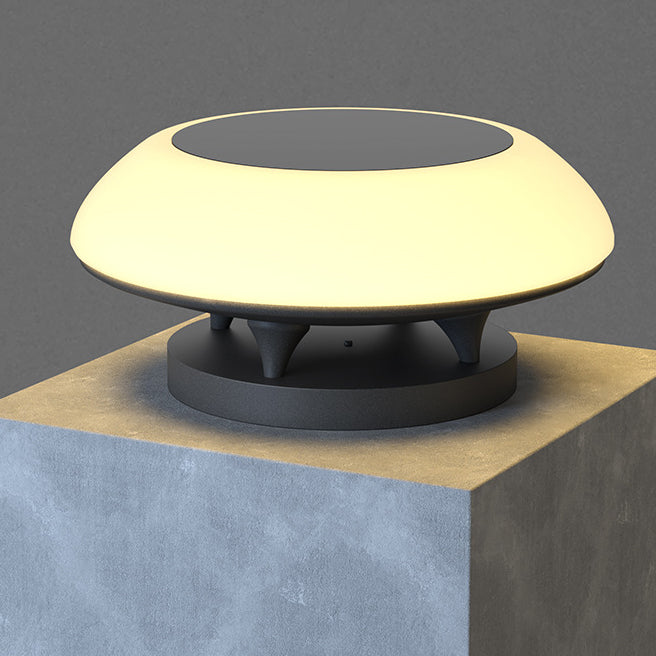 Simplicité moderne solaire étanche en acier inoxydable PE rond vaisseau spatial LED éclairage paysager lumière extérieure pour Patio extérieur 