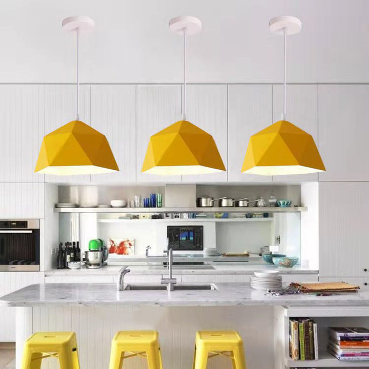 Lámpara colgante geométrica de hierro en forma de rombo con 1 luz de macarrón moderno 