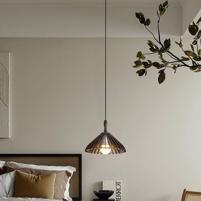 Japanischer Wabi-Sabi Stil Walnuss Konisch Hohl 1-Licht Pendelleuchte 