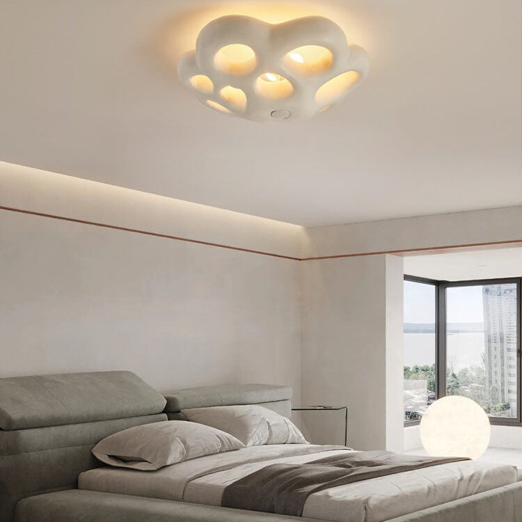 Nordic Minimalist Polystyrene Round Petal 3-Light Flush Mount Ceiling Light