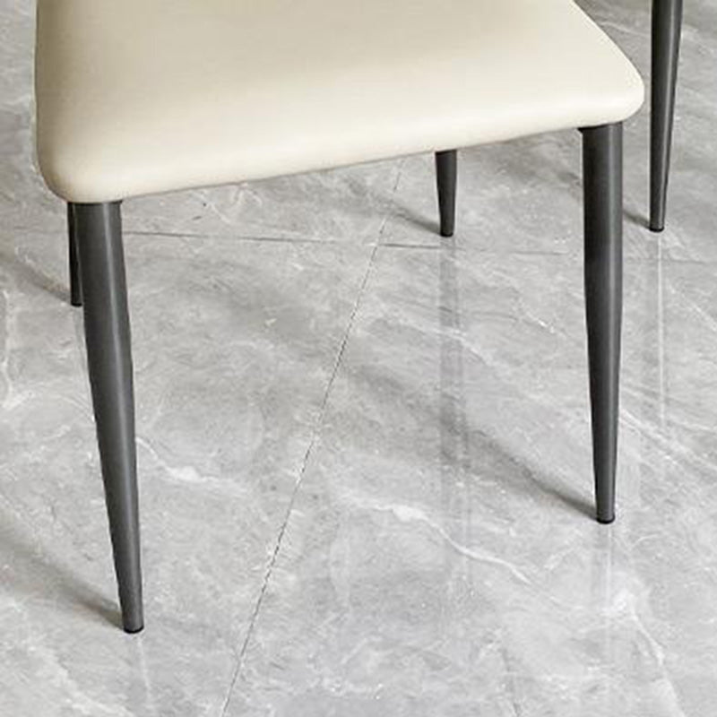 Zeitgenössischer Luxus Esszimmerstuhl aus quadratischem Mikrofaserleder und Karbonstahl mit Rückenlehne für das Esszimmer 