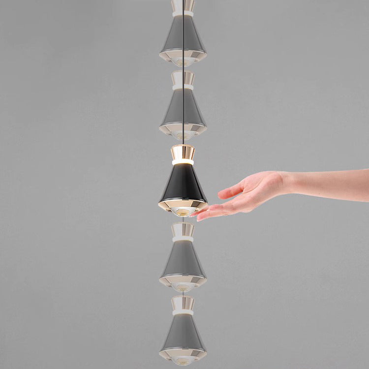 Zeitgenössische nordische konische Aluminium-Acryl-LED-Pendelleuchte für Wohnzimmer 