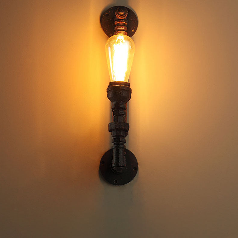 Traditionelle koloniale Wasserrohr-Wandleuchte aus Metall mit 1 Licht für Schlafzimmer 