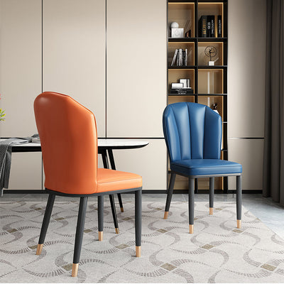 Chaise de salle à manger avec dossier en cuir moderne de luxe en acier au carbone et éponge, coque carrée pour salle à manger 