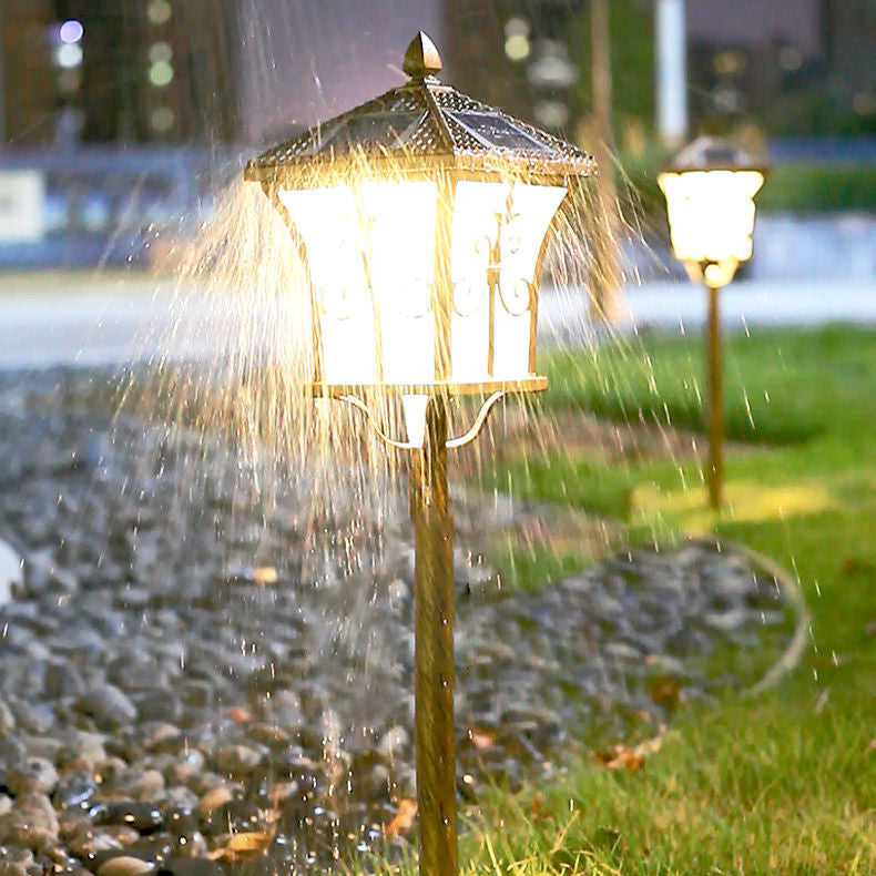الإضاءة الخارجية التقليدية الصينية الشمسية المقاومة للماء من الألومنيوم والحديد والزجاج LED لأعمدة المناظر الطبيعية للحدائق 