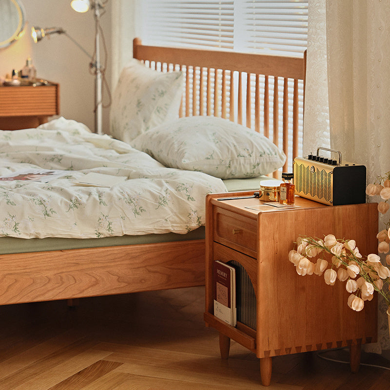 Table de nuit cube en bois massif rétro contemporain avec 1 tiroir pour chambre à coucher 