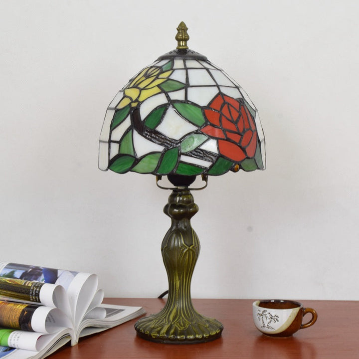 Lampe de Table à 1 Lumière avec Dôme en Cône Fleur de Rose en Verre Stainé Traditionnel Tiffany pour Chambre 