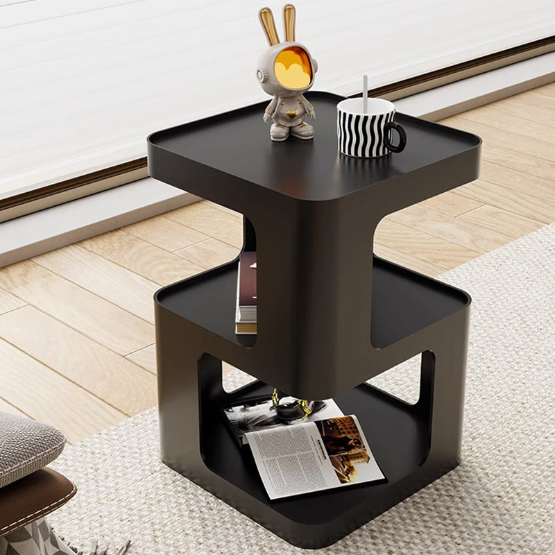 Moderner minimalistischer quadratischer Metall-Beistelltisch mit zwei Ebenen für das Wohnzimmer 
