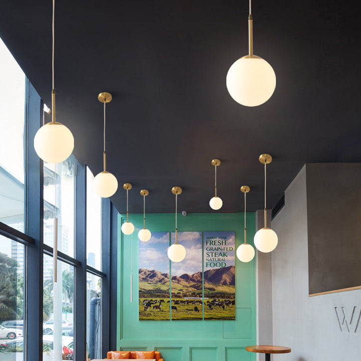 Lustre moderne minimaliste rond en globe tout en cuivre et verre à 1 lumière pour salon 