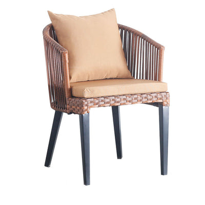 Silla de comedor al aire libre con respaldo y reposabrazos de metal cuadrado de ratán tejido estilo casa de campo tradicional para exteriores 