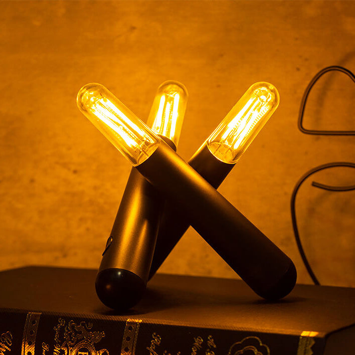 Moderner minimalistischer PC-Stick tragbare USB einstellbare Lade-LED-Tischlampe 