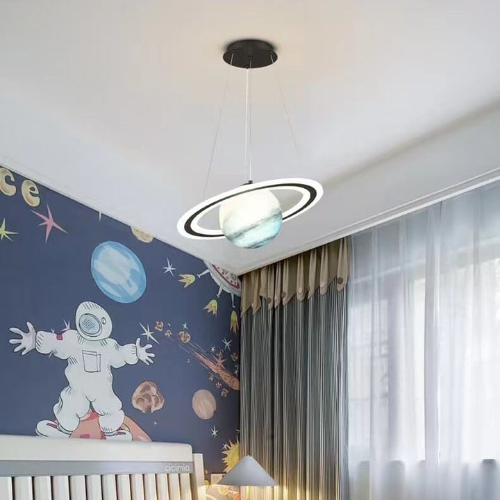 Lámpara colgante LED de planeta de hierro acrílico nórdico contemporáneo para dormitorio 