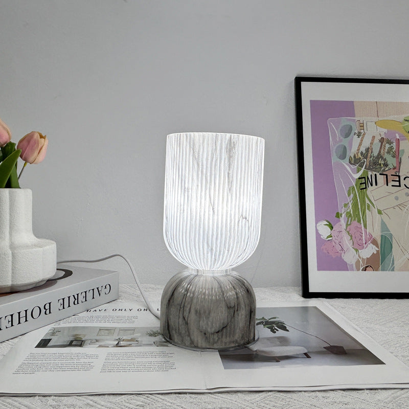 Lampe de table moderne minimaliste en verre cylindre avec entonnoir 1 lumière pour chambre 