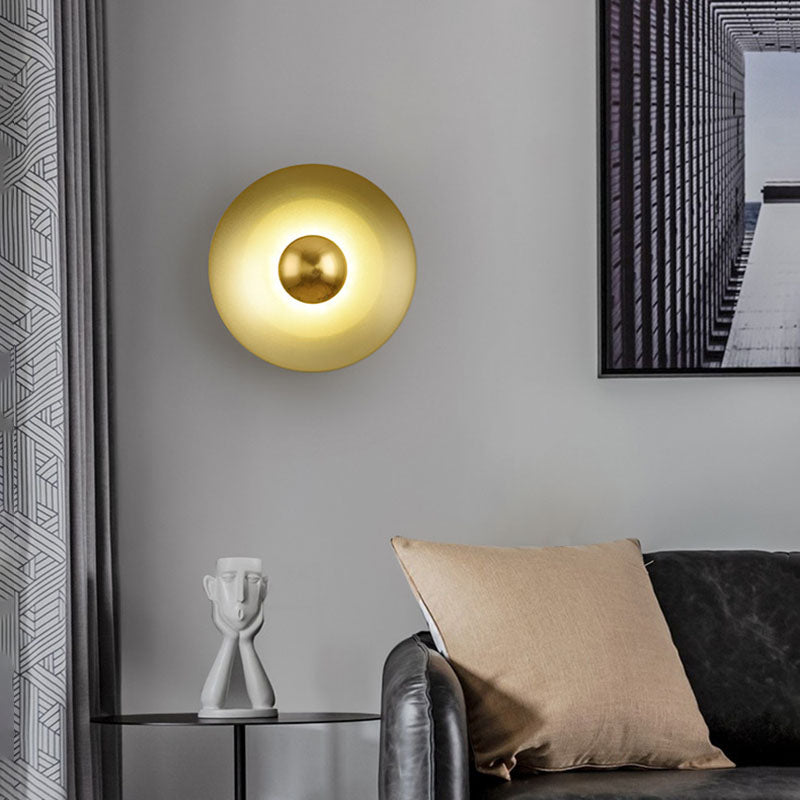 مصباح حائط LED بتصميم عصري على شكل صحن طائر لماكرون للإضاءة في غرفة النوم 