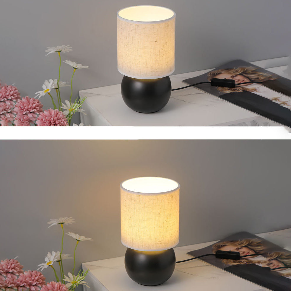 Lampe de table LED en céramique vintage traditionnelle ronde avec tissu pour chambre 