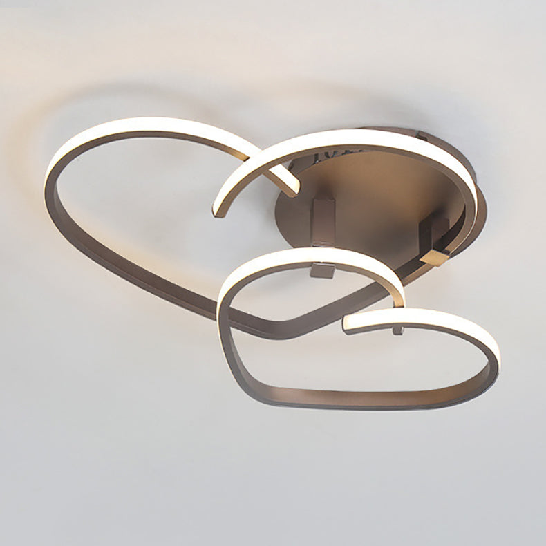 Zeitgenössische kreative Herzform Acryl Streifen Eisen LED Semi-Flush Mount Deckenleuchte für Wohnzimmer 
