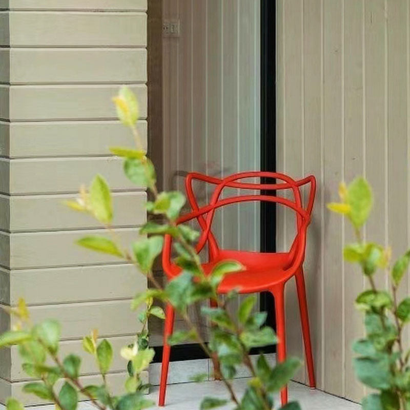 Contemporary Creative Curved Frame PC Plastic Dining Chair Backrest Armrest For Dining Room