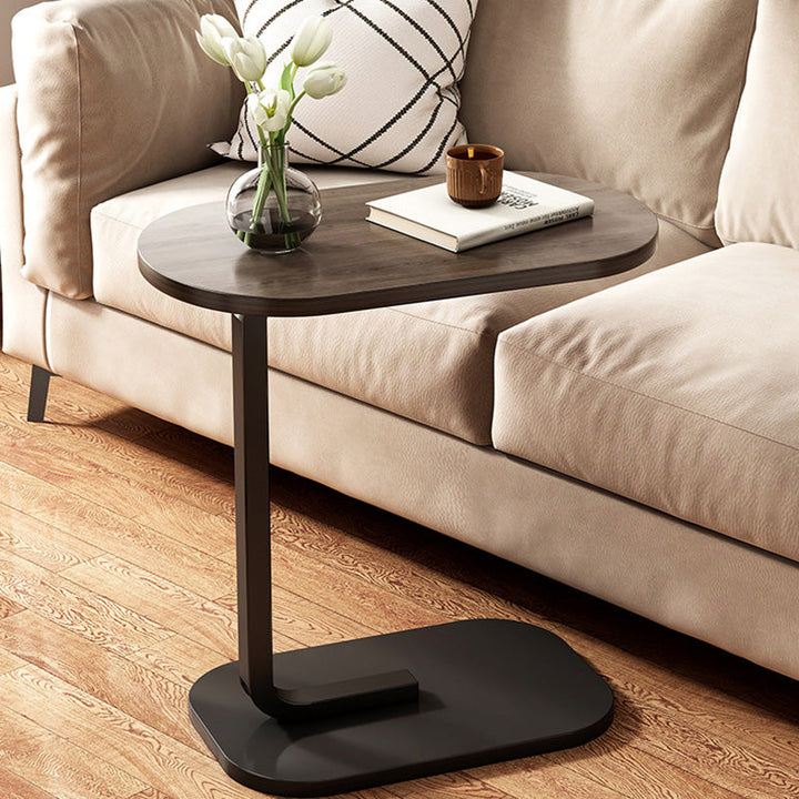 Zeitgenössischer nordischer rechteckiger MDF-Stahl-Couchtisch für das Wohnzimmer 