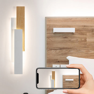 Applique murale LED rectangulaire en fer géométrique avec texture de grain de bois imitation simplicité contemporaine pour salon 
