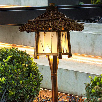 Lumière de paysage extérieure en bambou et acier LED pour jardin, maison rustique traditionnelle à quatre coins 