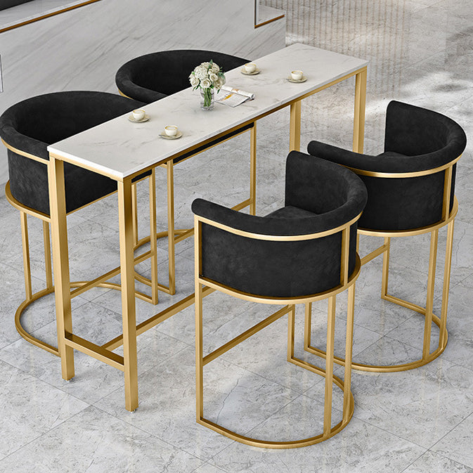 Tabouret de bar contemporain nordique carré à demi-rond en velours et fer avec dossier et accoudoirs pour salle à manger 
