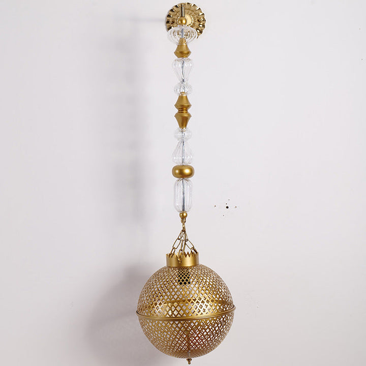 Lampe murale à une lumière avec abat-jour en verre squelettisé en fer vintage traditionnel pour chambre à coucher 