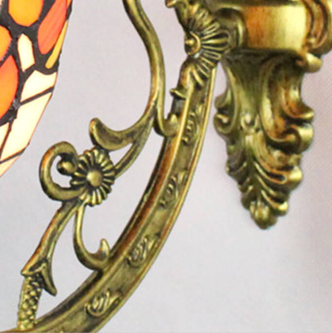 Traditionelle Tiffany Flower Cup Eisen Buntglas 1-Licht Wandleuchte Lampe für Wohnzimmer 