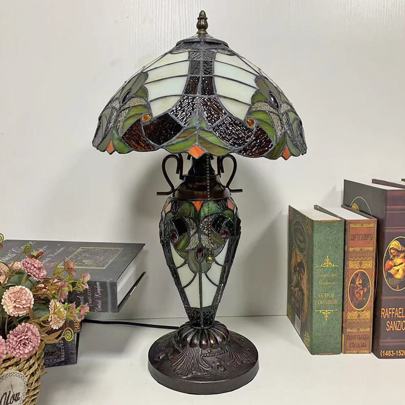 Tiffany Exquisite European Style Stained Glass 3-Light Table Lamp