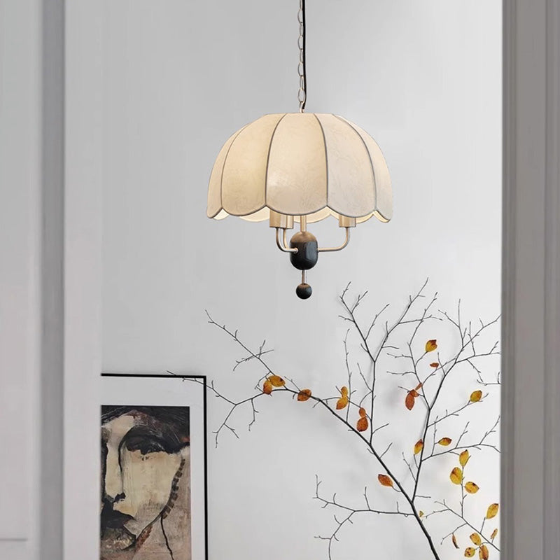 Traditionelle französische runde Kugel Pendelleuchte aus Stoff, Walnusseisen, 3 Lichter für Wohnzimmer 
