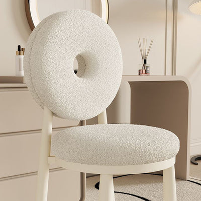 Chaise de salle à manger contemporaine en laine d'agneau nordique en acier au carbone avec dossier en éponge ronde pour salle à manger 