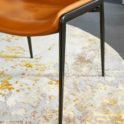 Chaise de salle à manger moderne en cuir PU à surface carrée incurvée avec dossier et accoudoirs en acier inoxydable pour salle à manger 