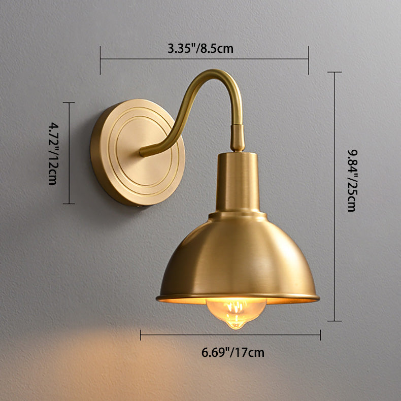Applique murale contemporaine de luxe en cuivre pleine avec abat-jour en demi-cercle à 1 lumière pour salon 
