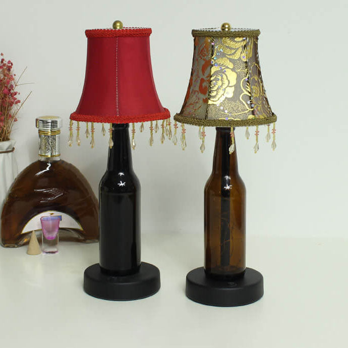 Botella de vino de vidrio con tela creativa contemporánea y forma de cono, lámpara de mesa decorativa LED para sala de estar 