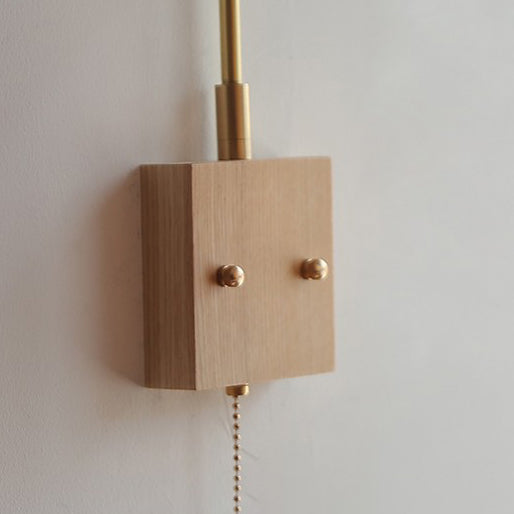 Lampe murale à tirette hémisphérique en bois, laiton, verre et fleur japonaise traditionnelle à 1 lumière pour chevet 